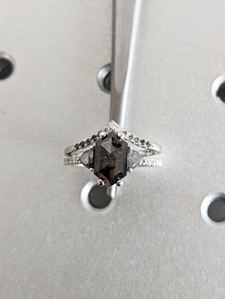 Raw Diamond Hexagon Triangle Diamond, Salt and Pepper, Unique Engagement Ring, Rose Cut Geometric Diamond Ring, 14k Gold, Custom Handmade