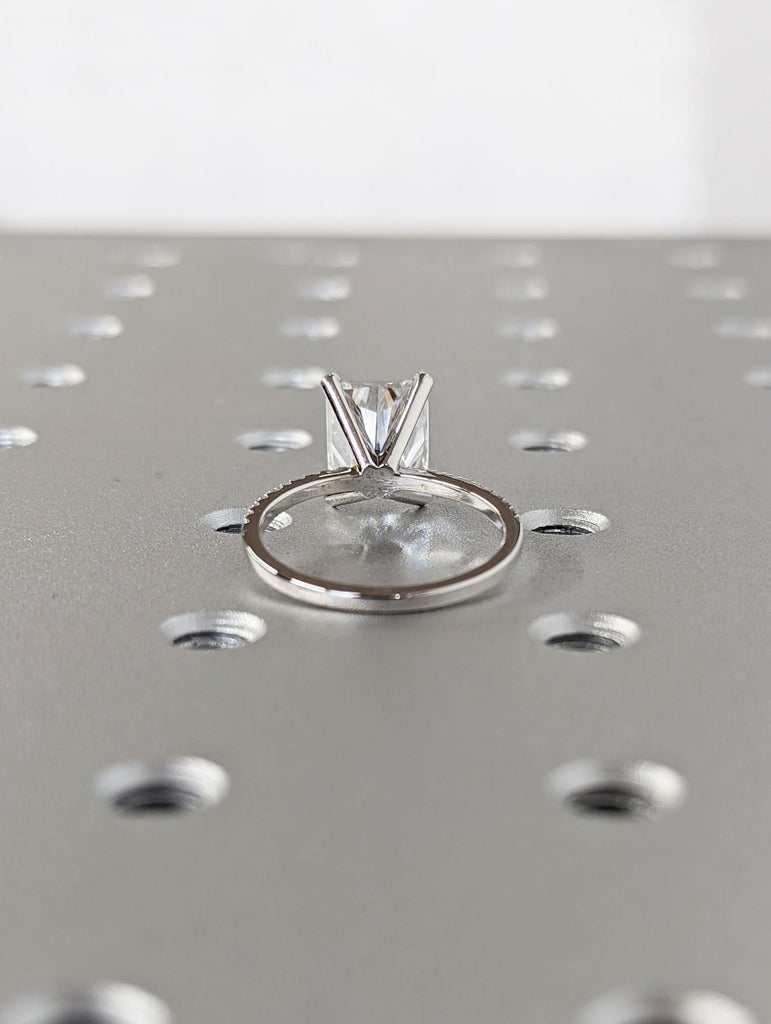Radiant Cut Solitaire Engagement Ring, Radiant Cut Engagement Ring, Radiant Cut Ring, 3Ct Solid 18k Moissanite Diamond Engagement Ring
