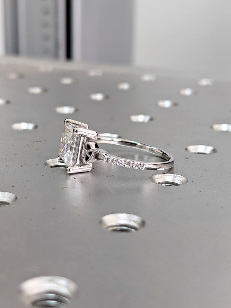 Celtic Cathedral Ring Gold Moissanite Diamond Celtic Engagement Ring Trinity Knot Ring Irish Ring Triquetra Ring Moissanite Ring
