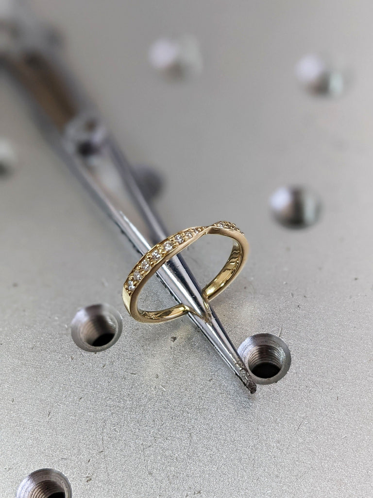 Bow Tie Shaped Diamond Wedding Band, 14k Yellow Gold, Prong Channel Set Diamonds, 1/2 Eternity, Vintage Style, Pinched Center, Diamond Band