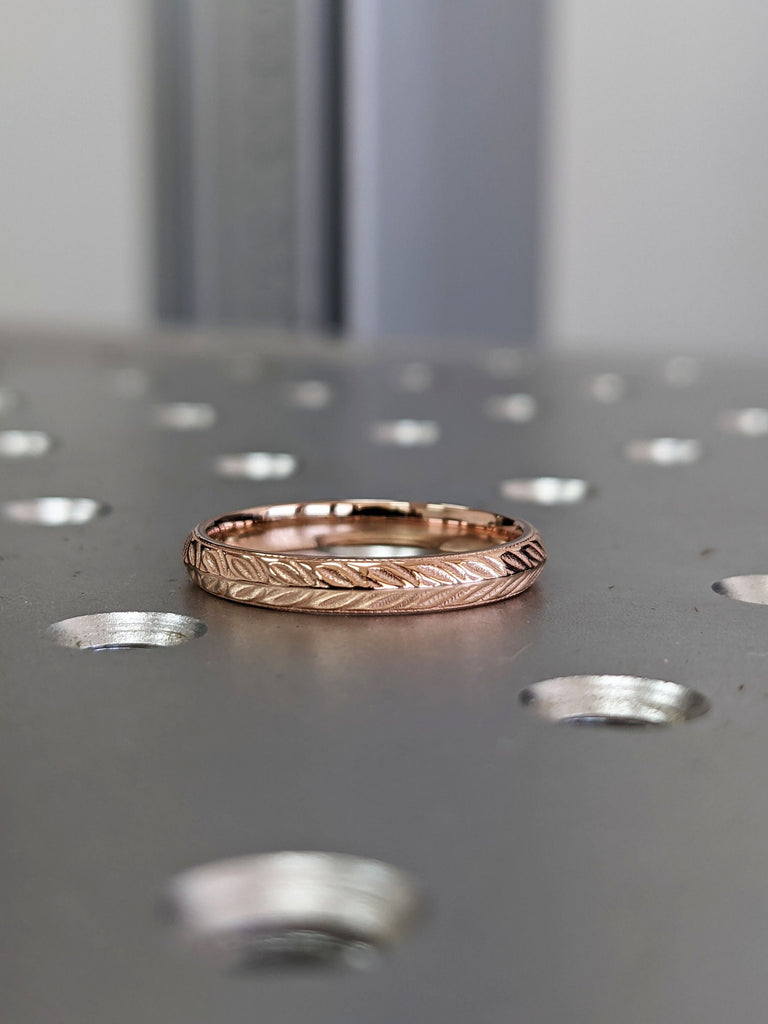 14k Rose gold giada hand engraved vintage ring, Leaf engraving, Knife edged, 14K Rose Gold, Wedding Band