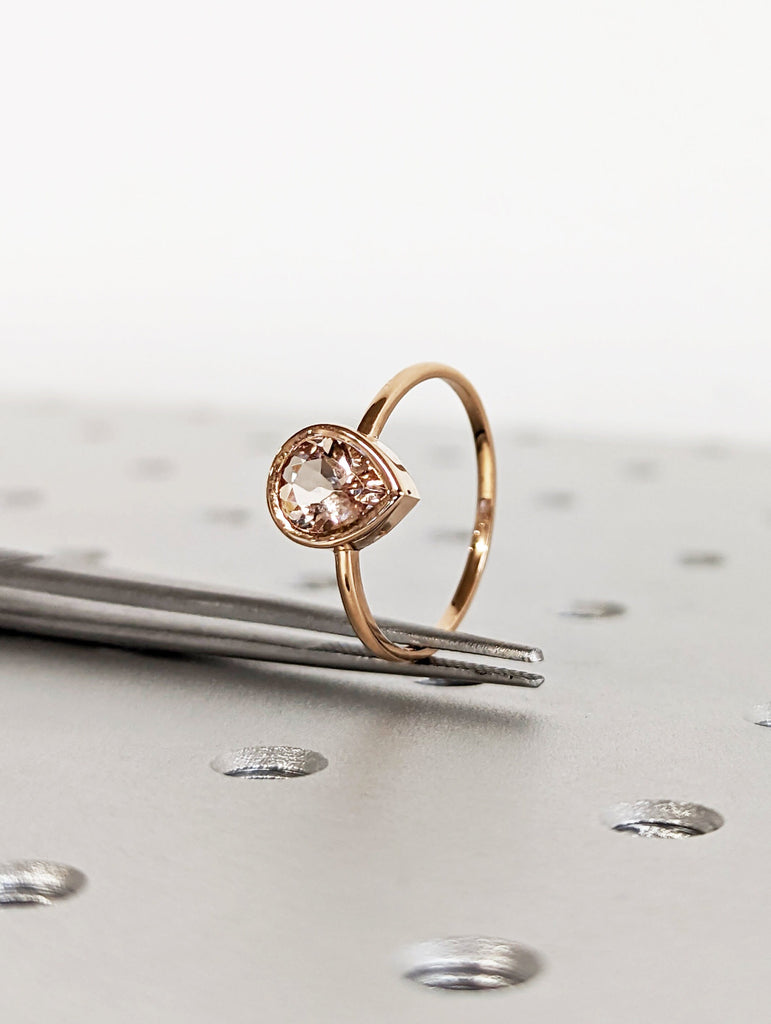 Vintage Teardrop Morganite Ring- 18K Rose Gold Ring- Morganite Engagement Ring- Promise Ring- Anniversary Birthday Gift For Her- Minimalist