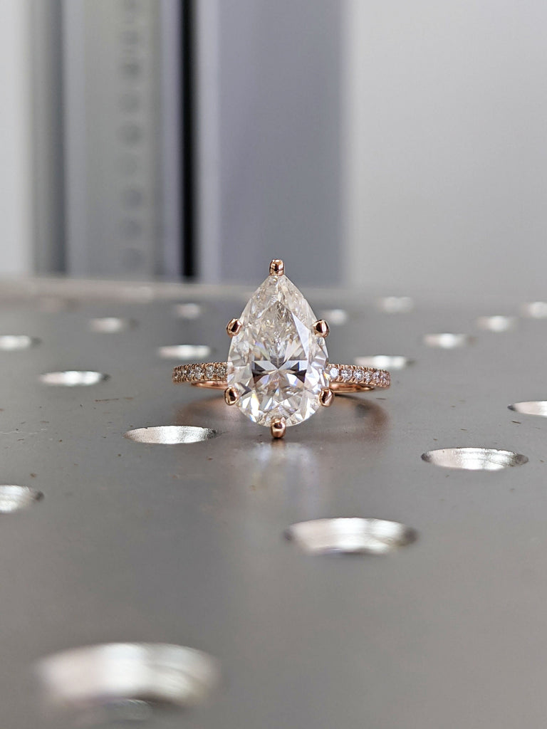 14K Solid Gold Engagement Ring /3CT Pear Moissanite Diamond Wedding Ring/Moissanite Engagement Ring/Stack Ring/Promise ring/Rose gold