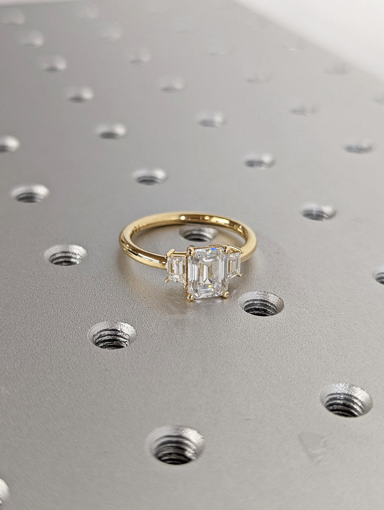 Three Stone Emerald Cut Moissanite Engagement Ring, Side Trapezoid Moissanite, Three Stone Engagement Ring, Emerald Cut and trapezoid Cut