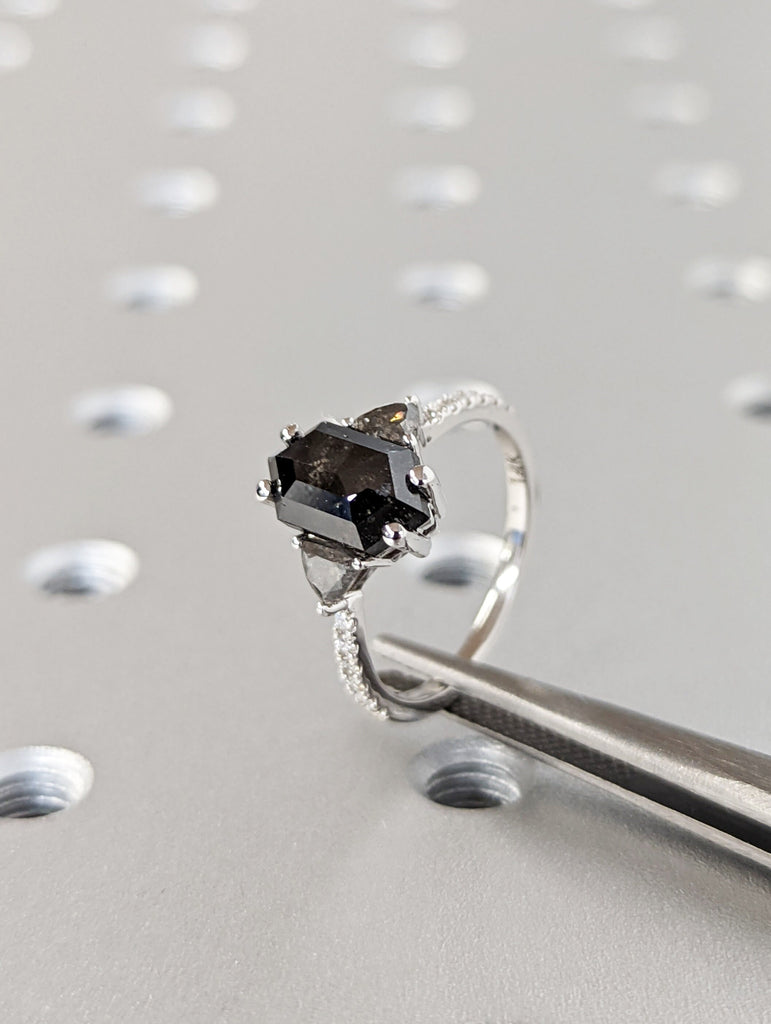 Raw Diamond Hexagon Triangle Diamond, Salt and Pepper, Unique Engagement Ring, Rose Cut Geometric Diamond Ring, 14k Gold, Custom Handmade