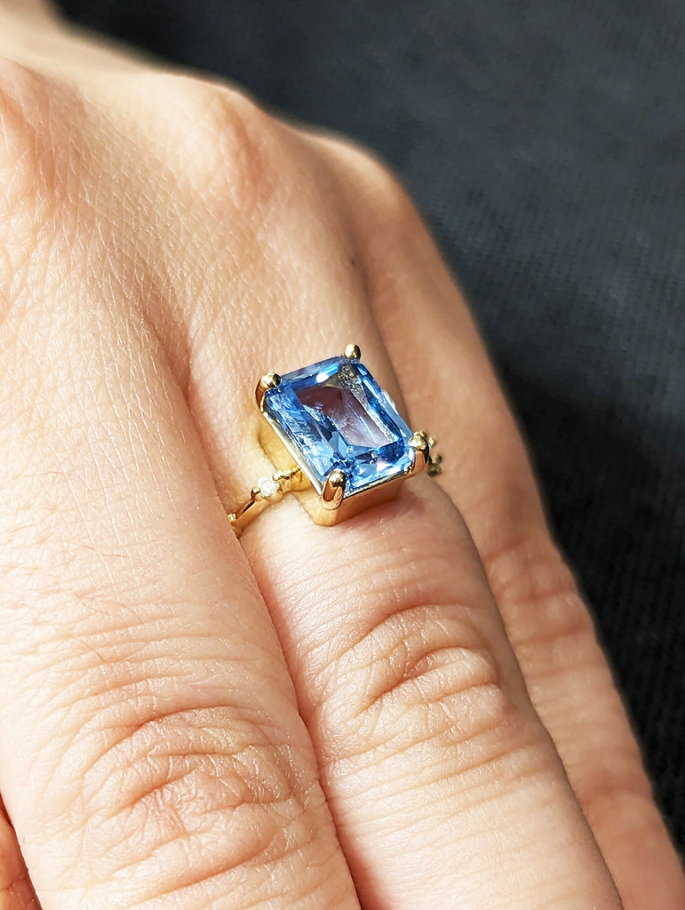 Unique Aquamarine Ring, Elegant Engagement Ring, Blue Promise Ring, 14k 18k Radiant Cut Aquamarine Ring, Anniversary Birthday Gift For Her