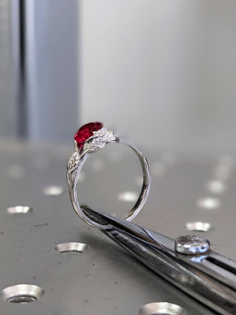 2ct Ruby Engagement Ring, Leaves Ring Ruby Ring, Ruby Engagement Ring Leaf Engagement Ring White Gold Ruby Ring, Leaf Ring, Nature Ring