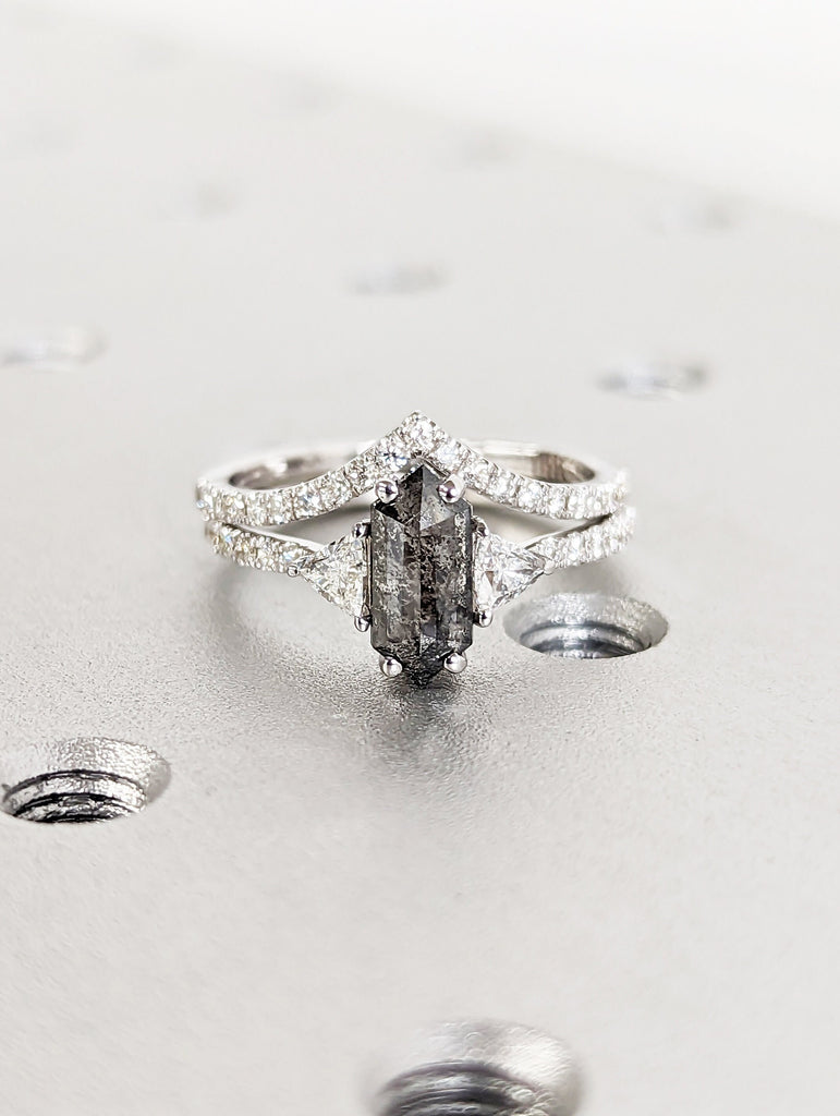 Raw Diamond Hexagon Triangle Diamond, Salt and Pepper, Unique Bridal Engagement Set, Rose Cut Geometric Diamond Ring, Custom Handmade