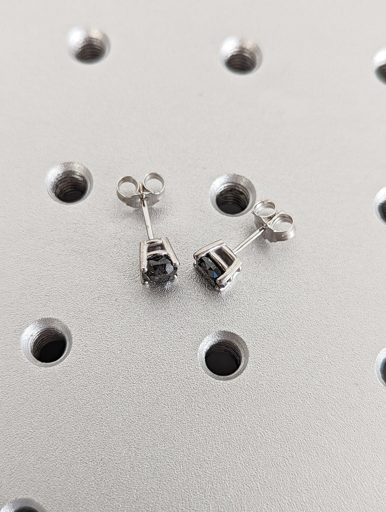 2 Ct Solitaire Oval Salt and Pepper Diamond Stud Earrings In White Gold,Minimalist,Basket Set Earrings,Unique Minimal Natural Diamond Studs