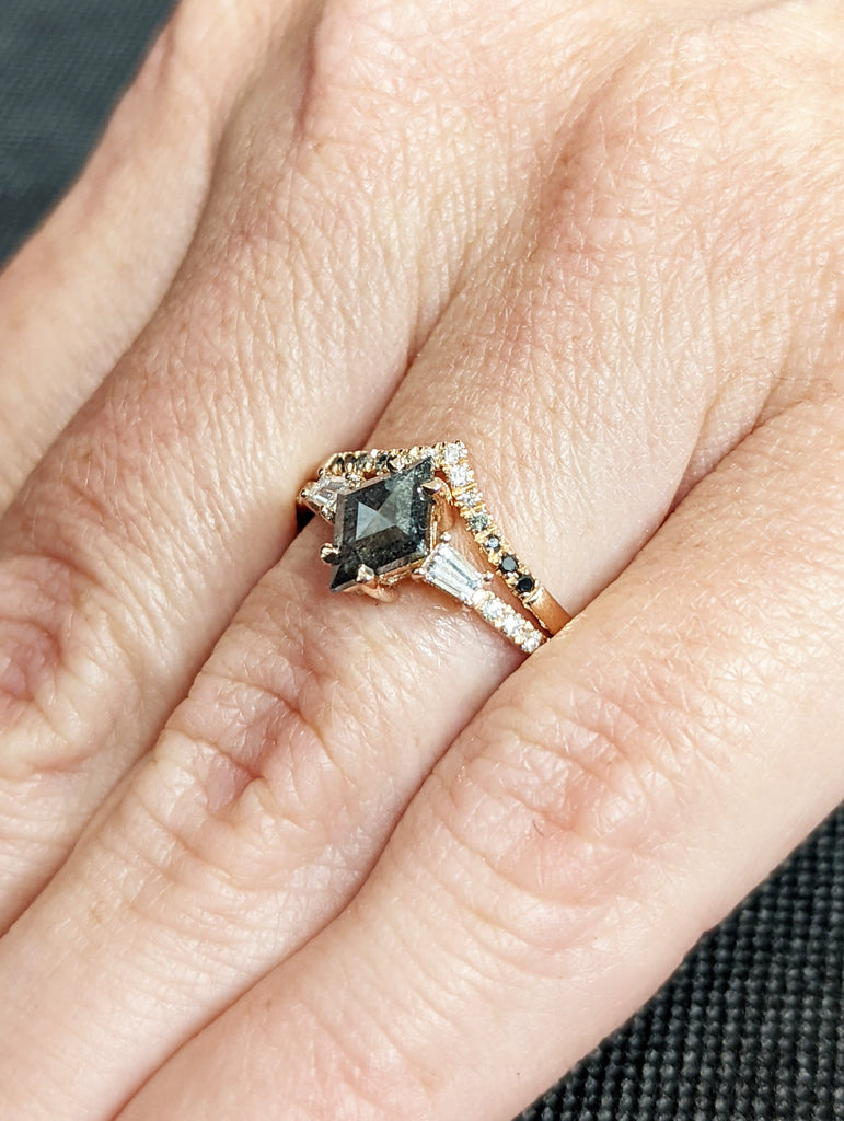 1Ct Kite Rhombus Cut Wedding Set in Rose Gold , Salt and Pepper Bridal Set, Salt and pepper Kite Cut Bridal Set, Vintage Diamond bridal Set