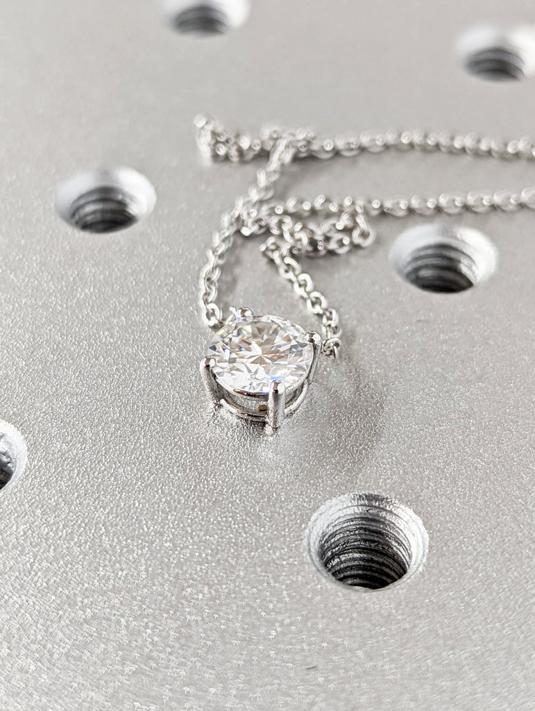 1CT 14k Round Moissanite Necklace / Round Solitaire Necklace / Round Diamond Necklace / Layering Diamond Necklace / Dainty Diamond Necklace