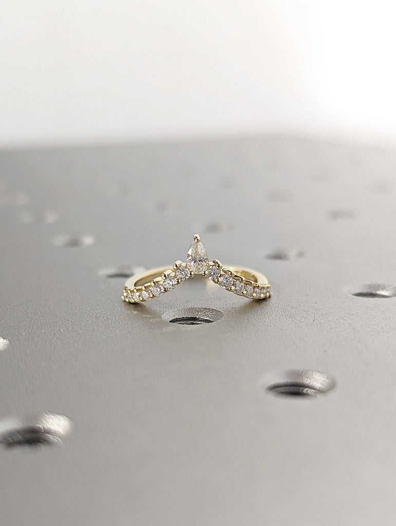 Pear shaped curved wedding band Yellow gold moissanite wedding band unique vintage diamond stacking matching wedding Bridal Gift for women