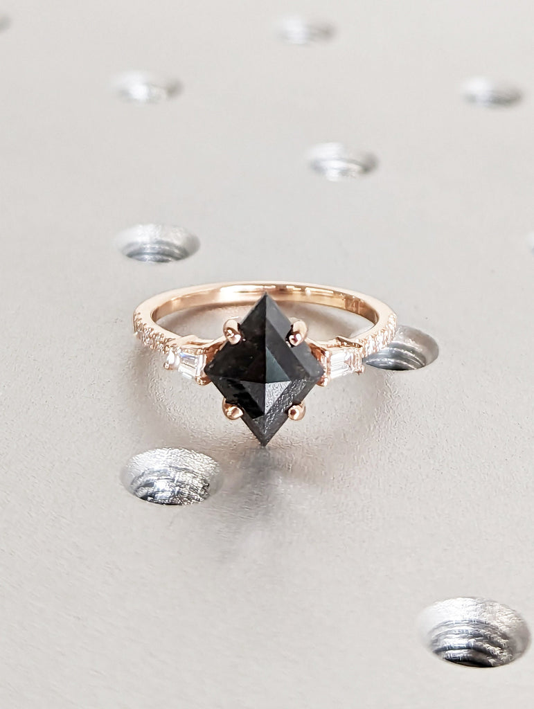 Galaxy Raw Salt and Pepper Diamond Ring- Kite Cut Diamond Engagement Ring Sets- Unique Bridal Geometric Diamond Promise Ring 14K Rose Gold