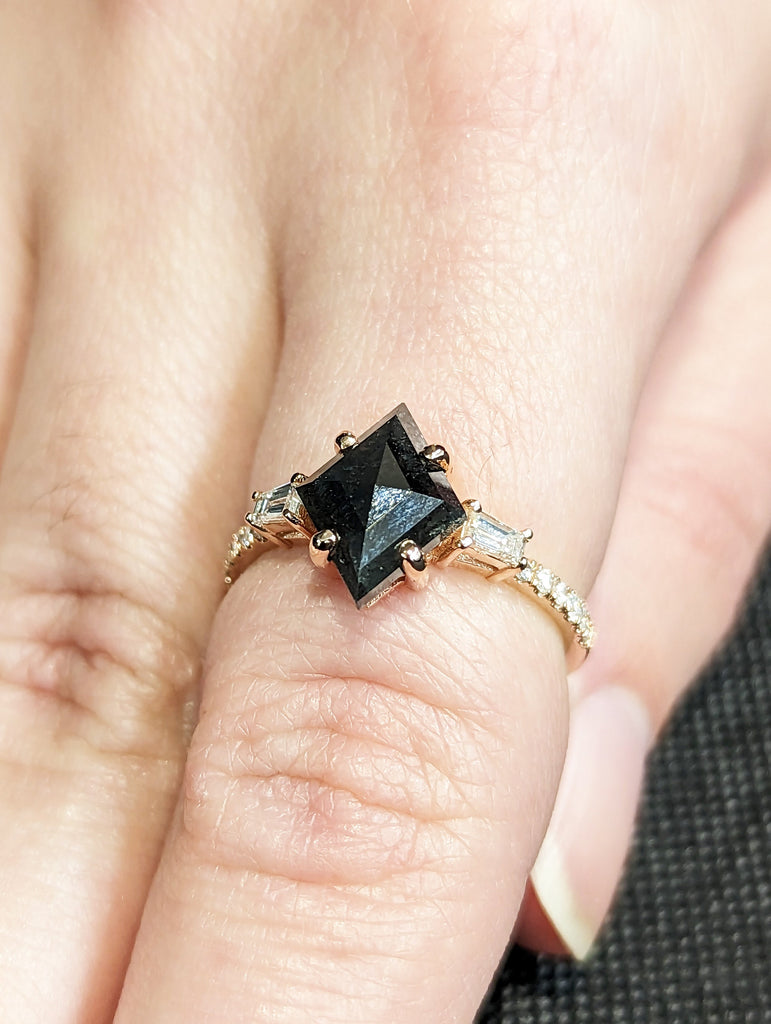 Galaxy Raw Salt and Pepper Diamond Ring- Kite Cut Diamond Engagement Ring Sets- Unique Bridal Geometric Diamond Promise Ring 14K Rose Gold