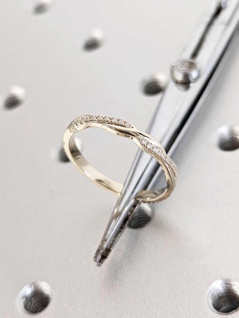 Petite Twist Half Eternity Ring Infinity Wedding Band Twist Vine Engagement Ring Rope Ring Stackable Ring Promise Ring Anniversary Ring 14k