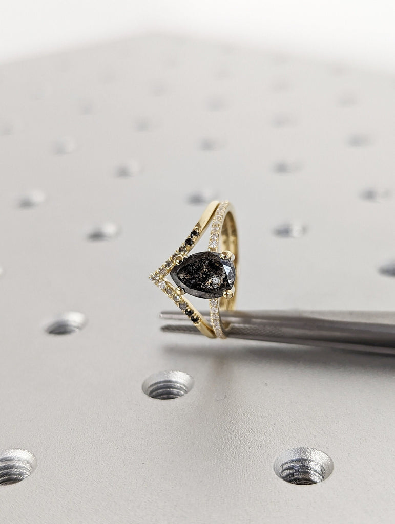 1.5 Carat 1920's Raw Salt and Pepper Diamond, Pear Diamond Ring, Unique Engagement Bridal Set, Black, Gray Pear, 14k Yellow, Rose White Gold