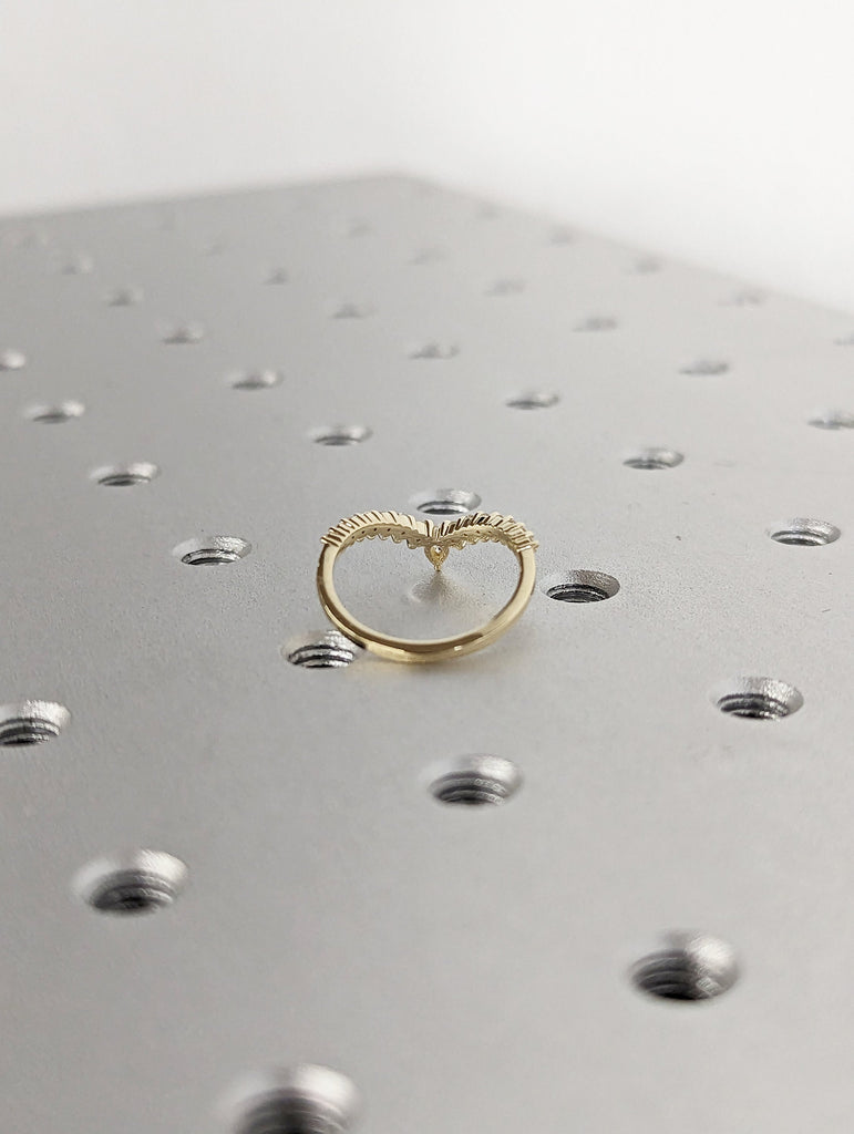 Pear shaped curved wedding band Yellow gold moissanite wedding band unique vintage diamond stacking matching wedding Bridal Gift for women
