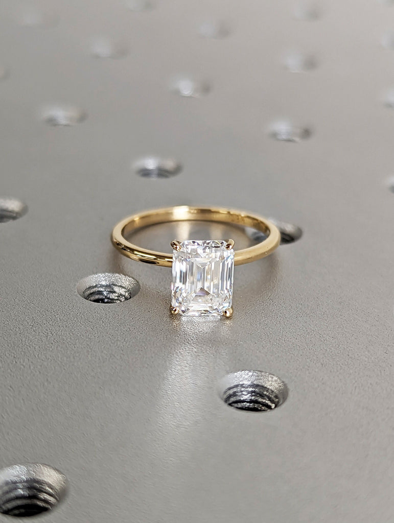 2 Carat Emerald Cut Solitaire Engagement Ring, Emerald Cut Engagement Ring, Emerald Cut Ring, 2 Ct Solid 18k Gold Moissanite Engagement Ring