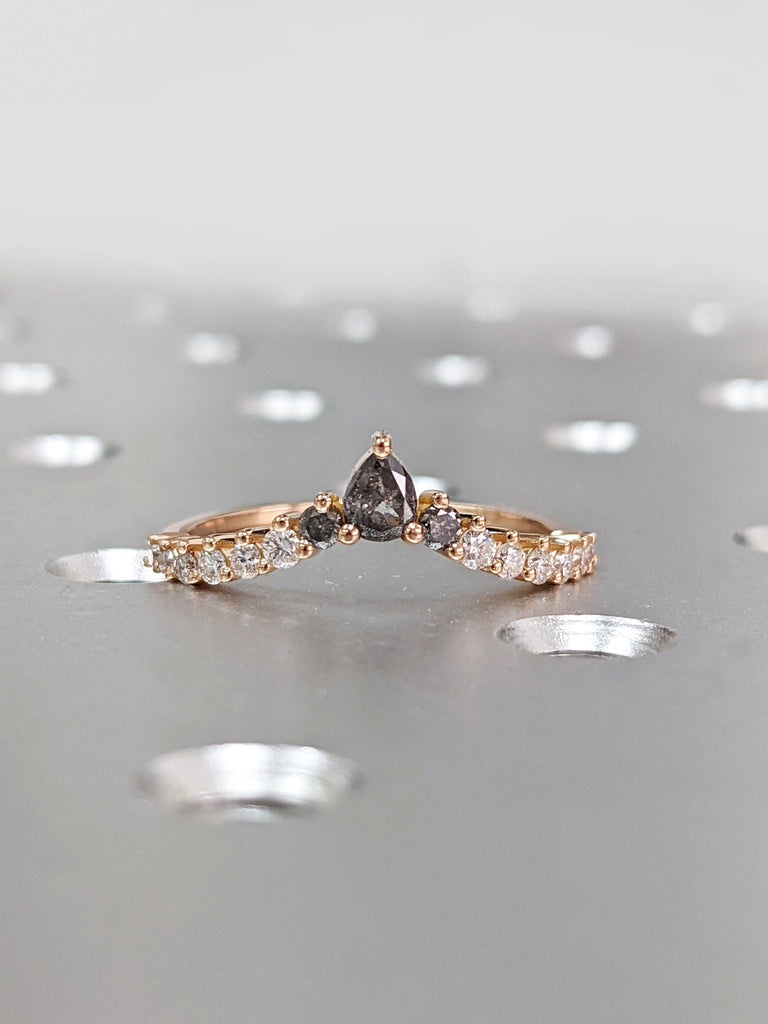 Salt and Pepper Engagement Ring 2pcs Rose Gold Crown Engagement Ring Black Diamond Ring Vintage Engagement Ring Pear Shaped Eternity Ring
