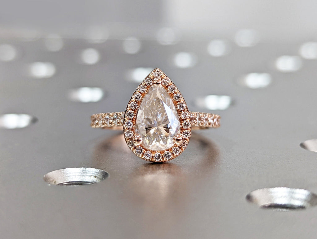 1.5 CT Pear Cut Moissanite Engagement Ring Pear Moissanite Ring Diamond Halo Ring 14K Rose Gold Scalloped Pave Accents Ring Christmas Gift