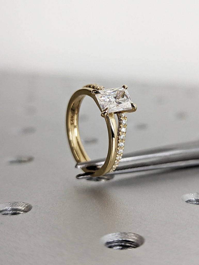 1CT Radiant Cut Moissanite Engagement Ring/14K Solid Yellow Gold Moissanite Promise Ring Handmade Ring for Women/Anniversary Gift/Solitaire