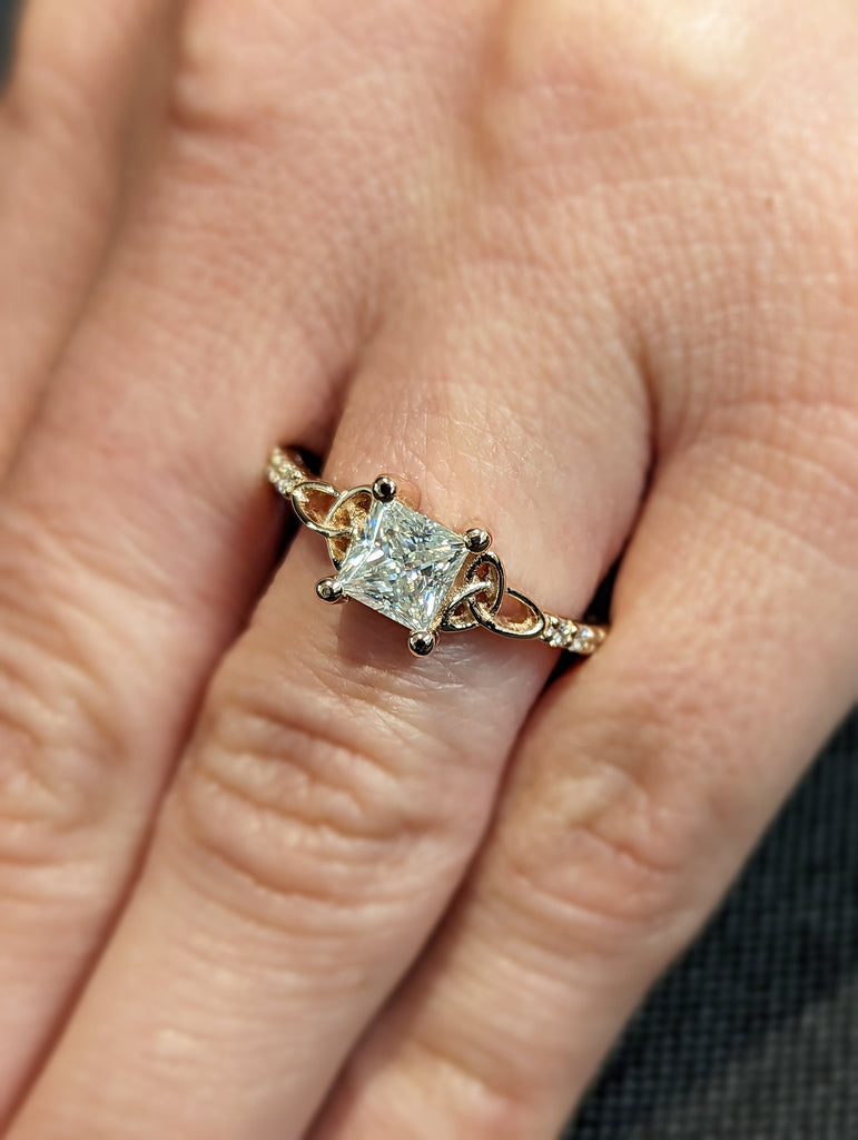 Celtic Cathedral Ring Gold Moissanite Diamond Celtic Engagement Ring Trinity Knot Ring Irish Ring Triquetra Ring Moissanite Ring