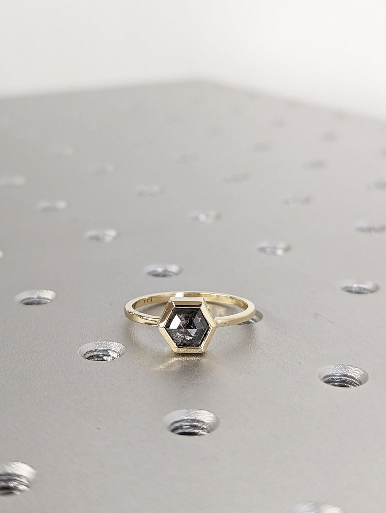 Bezel Raw Diamond, Salt and Pepper, Hexagon, Unique Engagement Ring, Rose Cut Geometric Diamond Ring, 18k Gold, East to West