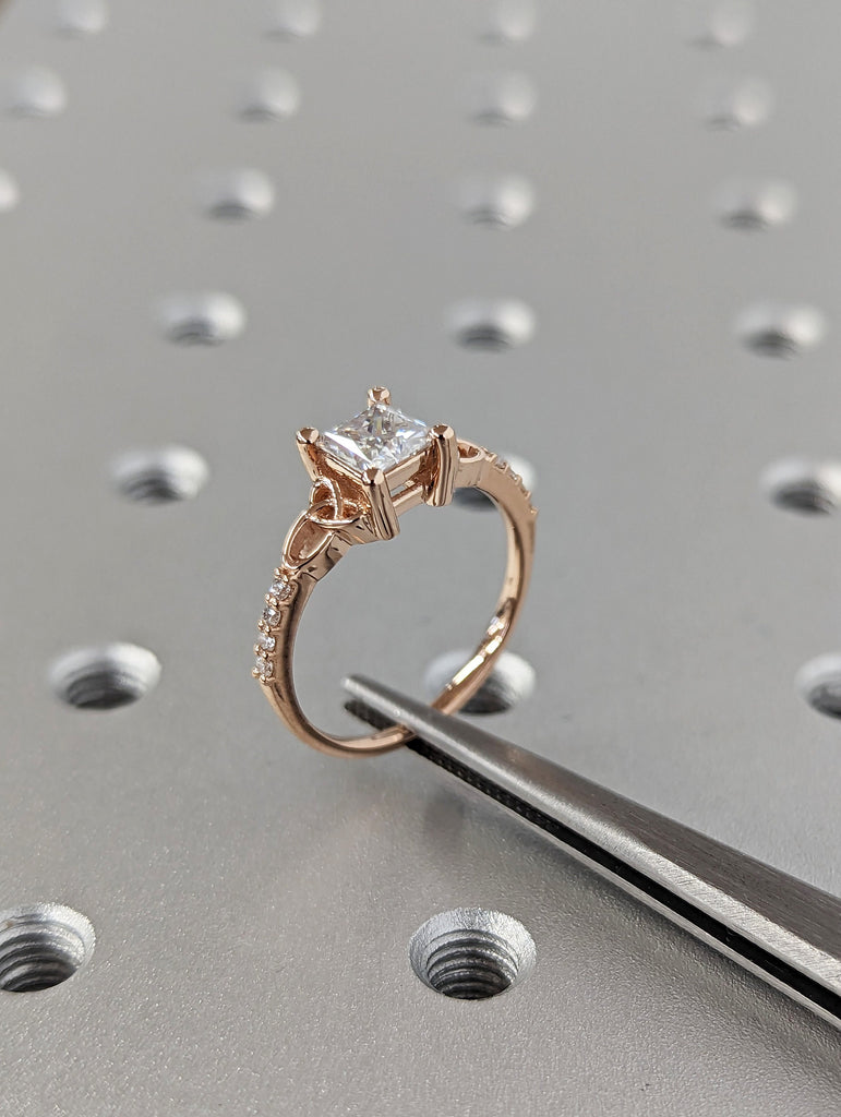 Celtic Cathedral Ring Gold Moissanite Diamond Celtic Engagement Ring Trinity Knot Ring Irish Ring Triquetra Ring Moissanite Ring