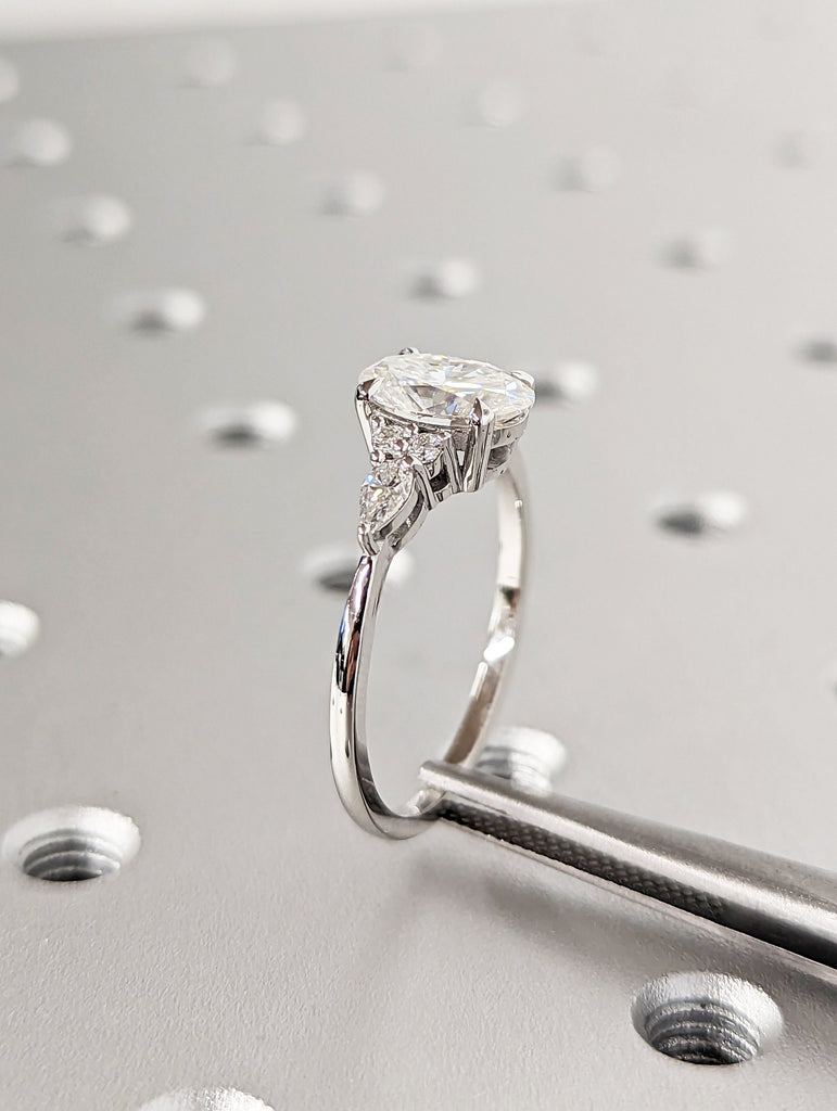 Oval cut Moissanite Engagement Ring set, Stacking ring, 14K/18K Gold, vintage Unique pear diamond Cluster ring women, wedding Bridal ring