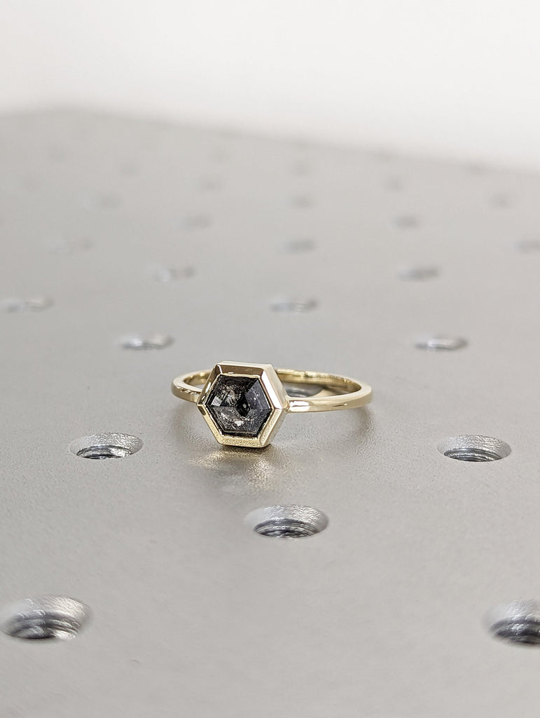 Bezel Raw Diamond, Salt and Pepper, Hexagon, Unique Engagement Ring, Rose Cut Geometric Diamond Ring, 18k Gold, East to West