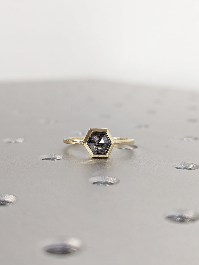Bezel Raw Diamond, Salt and Pepper, Hexagon, Unique Engagement Ring, Rose Cut Geometric Diamond Ring, 18k Gold, East to West