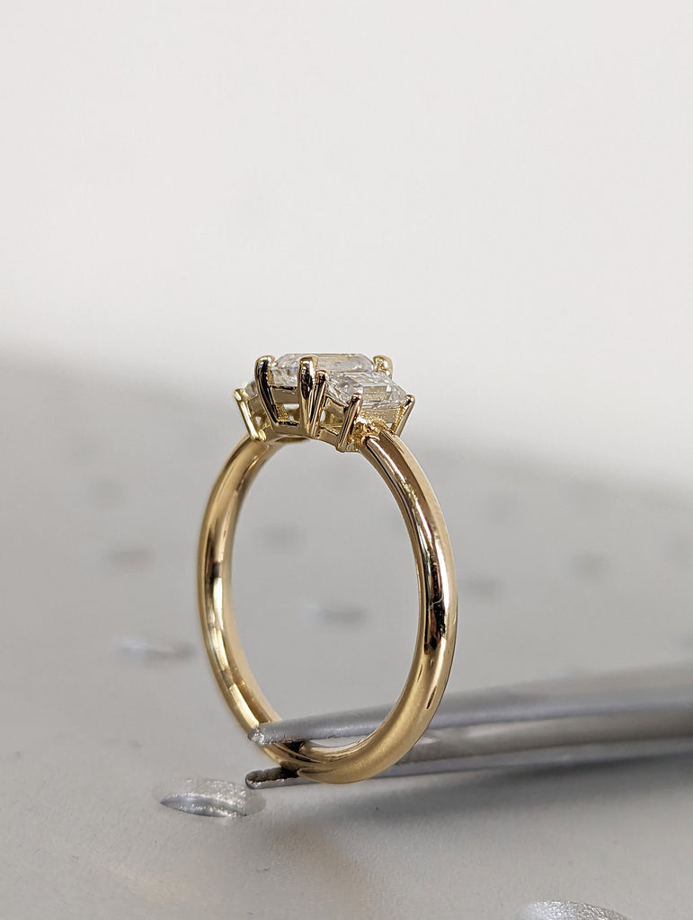 Three Stone Emerald Cut Moissanite Engagement Ring, Side Trapezoid Moissanite, Three Stone Engagement Ring, Emerald Cut and trapezoid Cut