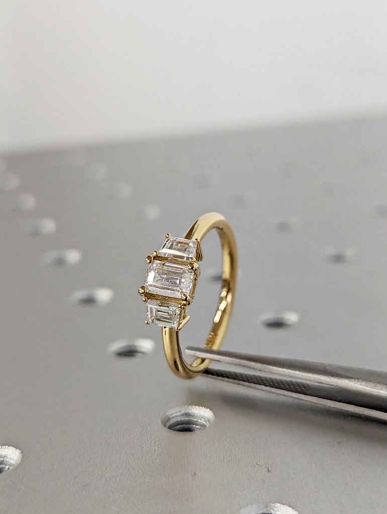 Three Stone Emerald Cut Moissanite Engagement Ring, Side Trapezoid Moissanite, Three Stone Engagement Ring, Emerald Cut and trapezoid Cut