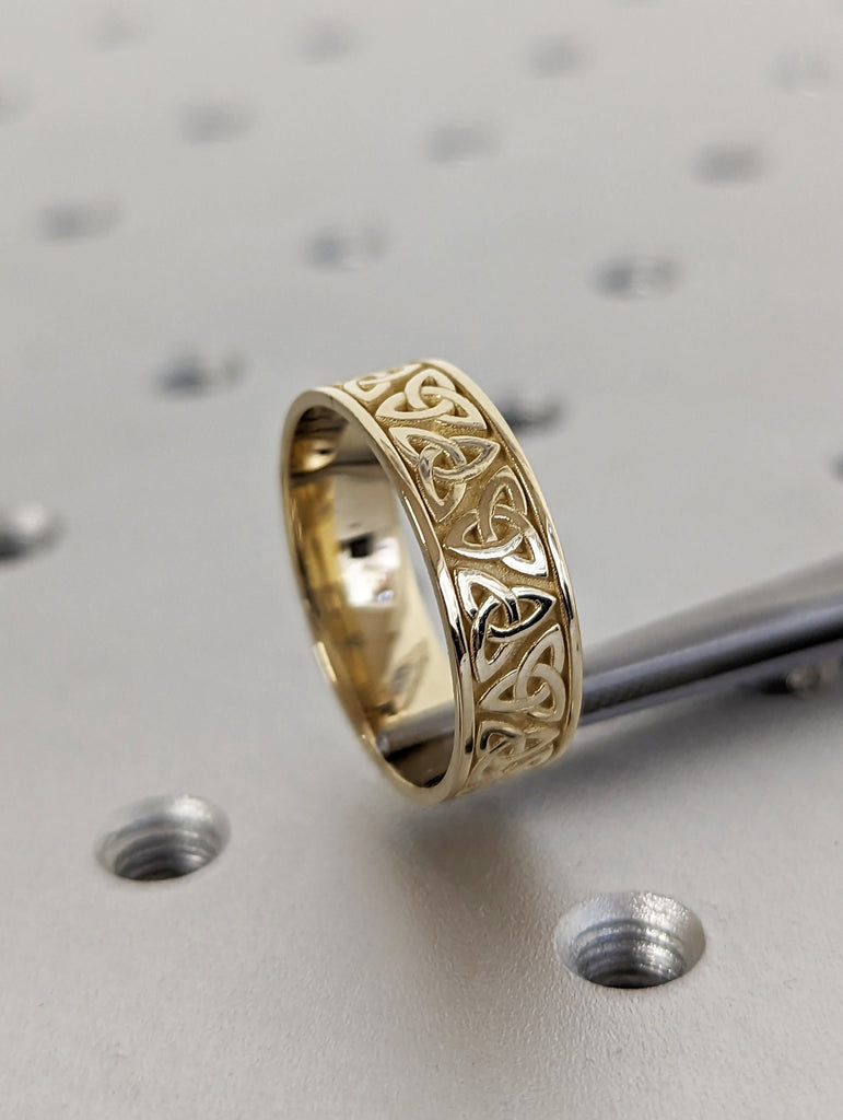 Celtic yellow gold wedding band antique style, 6.5mm unique celtic ring, Celtic filigree ring, Unusual wedding band, irish knot promise ring