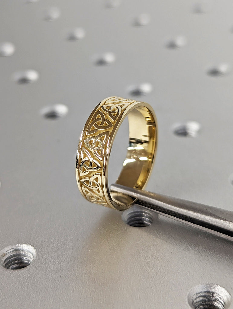 Celtic yellow gold wedding band antique style, 6.5mm unique celtic ring, Celtic filigree ring, Unusual wedding band, irish knot promise ring