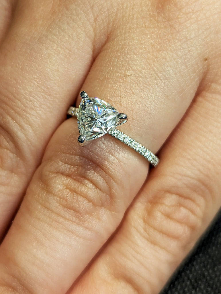 14K Solid Gold Engagement Ring/1.5CT Trillion Moissanite Wedding Ring/Moissanite Engagement Ring Set/Stack Ring/Promise ring/White gold ring