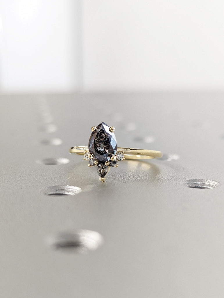 Vintage Salt and Pepper Diamond Engagement Ring Yellow Gold Antique Pear cut ring Bridal Diamond Art deco Wedding Ring Anniversary ring