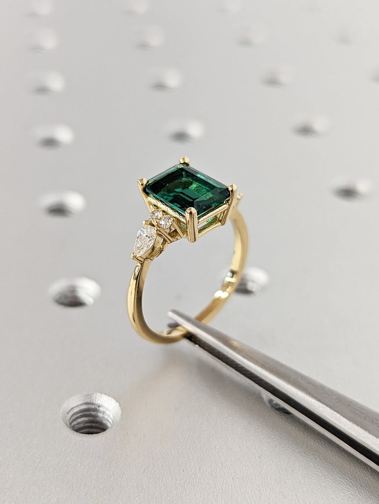 Emerald ring vintage emerald engagement ring 18k yellow gold ring gift unique antique wedding promise anniversary ring for her Birthstone