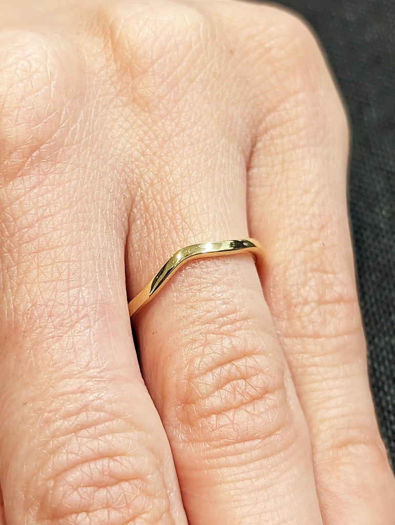 Curved Wedding Band/18k Yellow Gold Matching Band/18k Yellow Gold Matching Ring/18K Solid Gold Wedding Ring/Curved Matching Band/Plain Ring