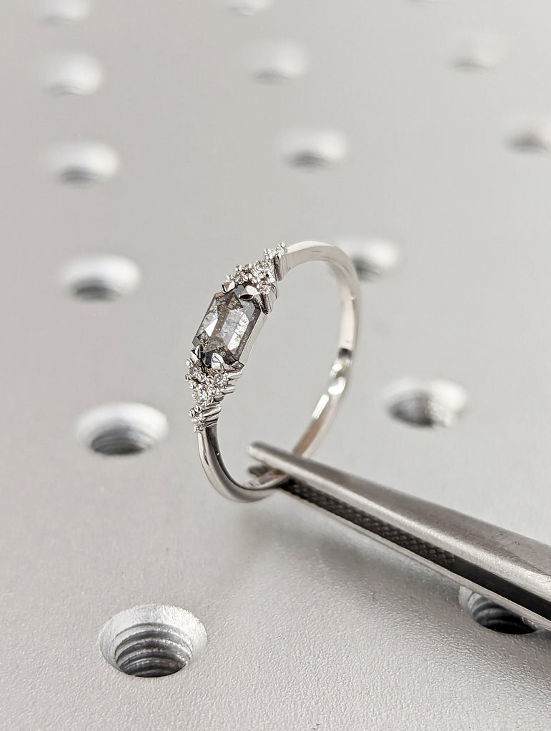 Hexagon Salt and Pepper Diamond Wedding Ring, Unique Diamond Wedding Band, Wedding Engagement Ring, Minimalist Diamond Ring, Cluster Diamond