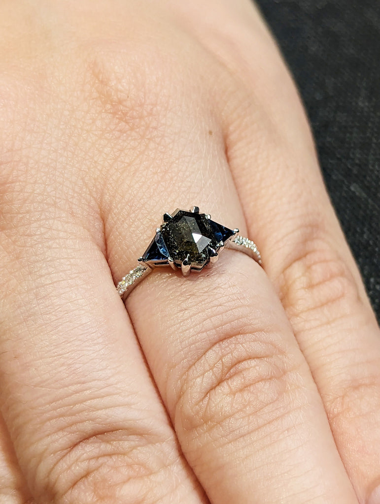 Raw Diamond Hexagon Triangle Sapphire, Salt and Pepper, Unique Engagement Ring, Rose Cut Geometric Diamond Ring, 18k Gold, Custom Handmade