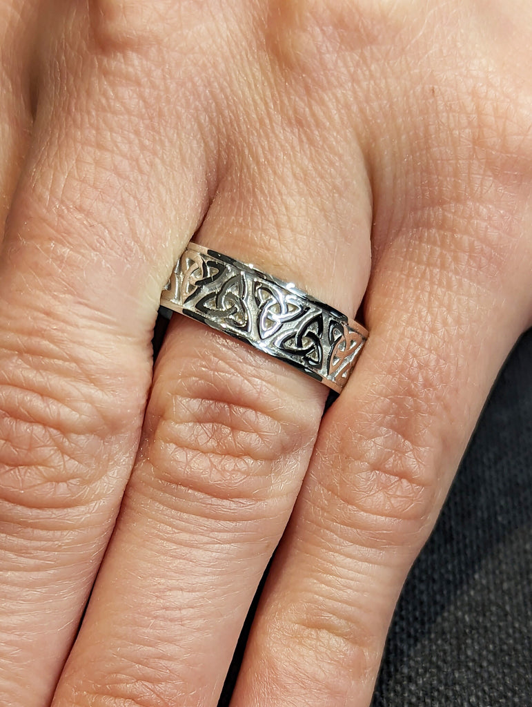 Celtic white gold wedding band antique style, 6.5mm unique celtic ring, Celtic filigree ring, Unusual wedding band, irish knot promise ring