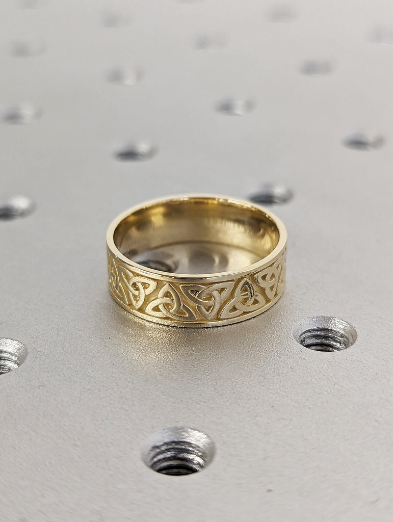 Celtic yellow gold wedding band antique style, 6.5mm unique celtic ring, Celtic filigree ring, Unusual wedding band, irish knot promise ring