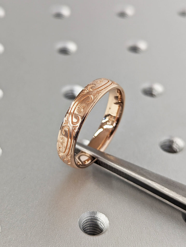 14K 18K Solid Gold Wedding Ring for Men & Women, 5mm Rose Gold Mens Wedding Band, Hand Engraved Mens Wedding Ring, Brushed Engraved, Paisley