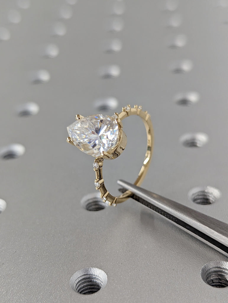 Pear Cut Engagement Ring, Dainty Moissanite Diamond Engagement Ring