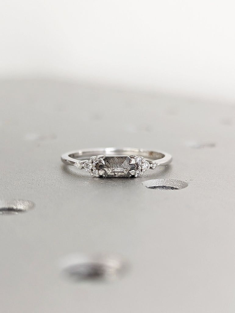 Hexagon Salt and Pepper Diamond Wedding Ring, Unique Diamond Wedding Band, Wedding Engagement Ring, Minimalist Diamond Ring, Cluster Diamond