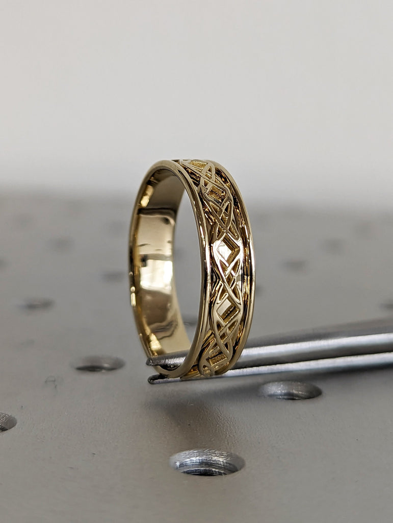 Gold Celtic Band, Mens Celtic Ring, Celtic Wedding Band, Womans Ornate Celtic Norse Ring, Viking Ring, Warrior Ring Band, 14k Yellow Gold