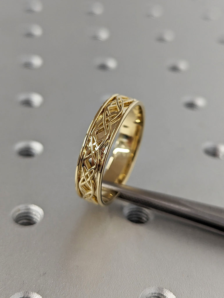 Gold Celtic Band, Mens Celtic Ring, Celtic Wedding Band, Womans Ornate Celtic Norse Ring, Viking Ring, Warrior Ring Band, 14k Yellow Gold