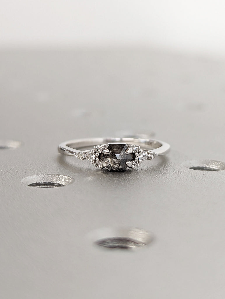 Hexagon Salt and Pepper Diamond Wedding Ring, Unique Diamond Wedding Band, Wedding Engagement Ring, Minimalist Diamond Ring, Cluster Diamond