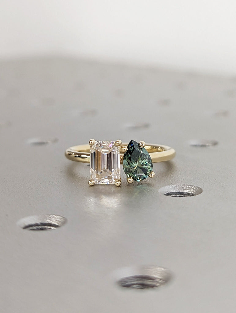 Pear And Emerald Cut Toi Et Moi Moissanite Ring / Green Pear Moissanite Engagement Ring / 14K Yellow Gold Anniversary Ring / Two Stone Ring